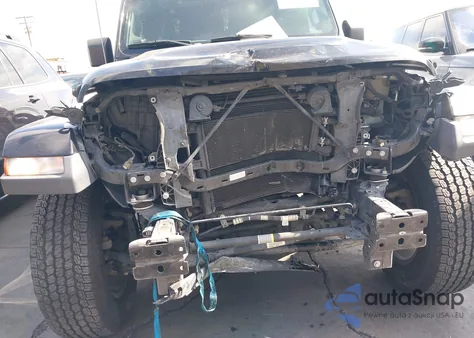 2019 Jeep Wrangler Unlimited Sahara 4X4 из США, поврежденный, VIN 1C4HJXEN6KW591996